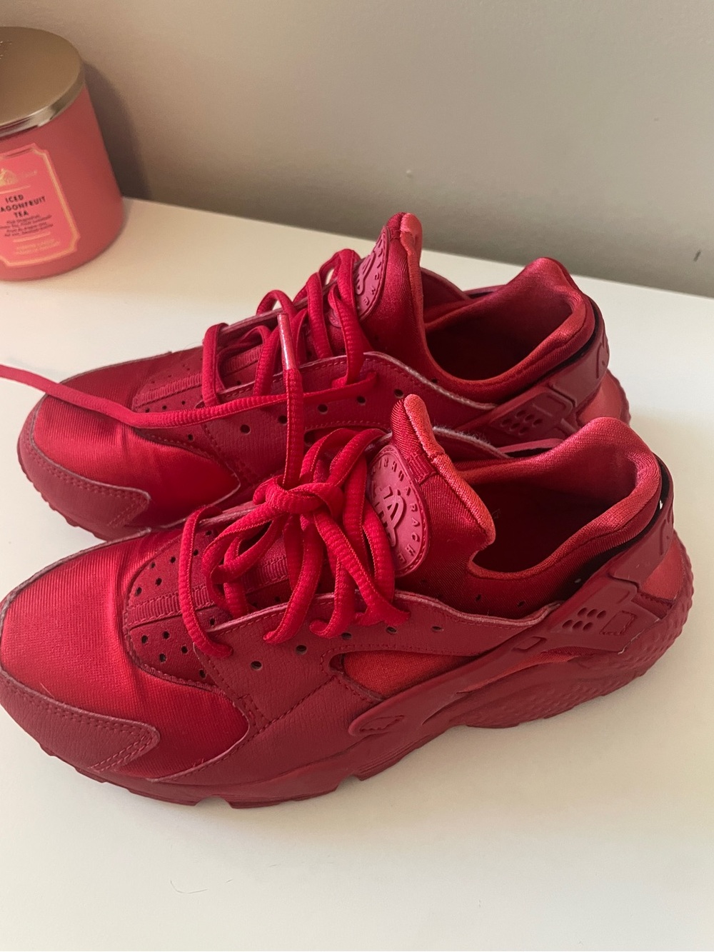 Nike Wmns Air Huarache Run 'All Red'/'Triple Red' - Picture 2 of 9